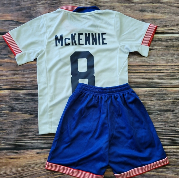 USA Home kid's soccer uniform - Picture 2 of 2